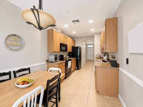 1908 SE Korona Drive, FL - photo 8 of 26