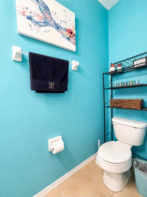 1908 SE Korona Drive, FL - photo 10 of 26