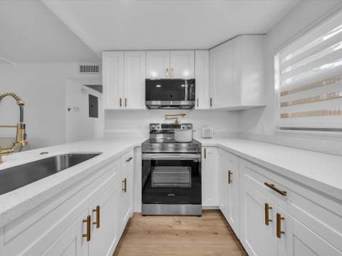 21 Prescott B, Deerfield Beach FL - photo 14 of 47