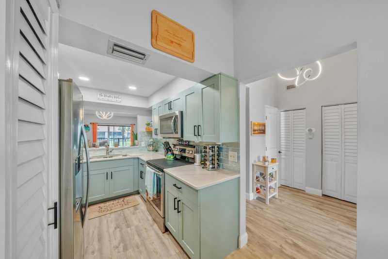 2 bedroom Condominium at 7854 Willow Spring Drive #1626, Gardens Of Willow Bend Condos, Lake Worth — photo 1