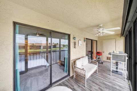 7854 Willow Spring Drive #1626, Lake Worth FL - photo 22 of 43