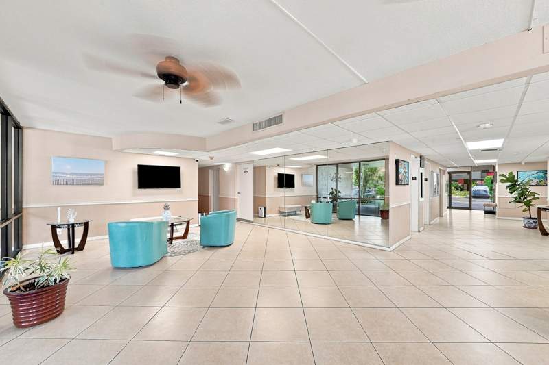 1 bedroom Condominium at 777 S Federal Highway #Rp Ph 15, Island Club, Pompano Beach — photo 3