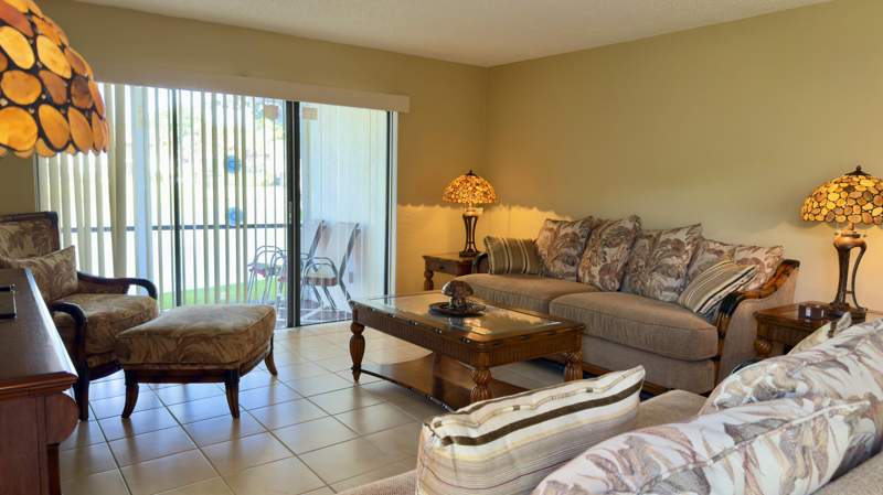 2 bedroom Condominium at 21338 Juego Circle #11g, Vistas Of Boca Lago Condo, Boca Raton — photo 2