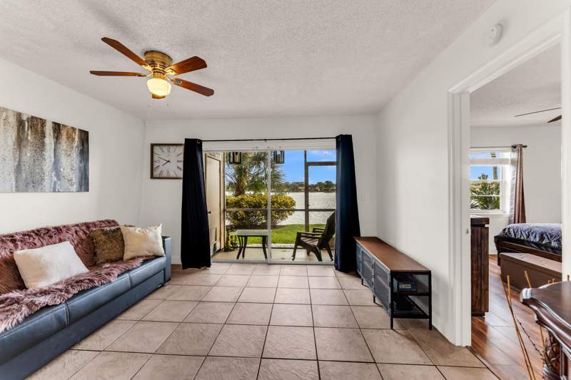 2 bedroom Condominium at 5510 Lakeside Drive #106, Viewpointe Condo, Margate — photo 3