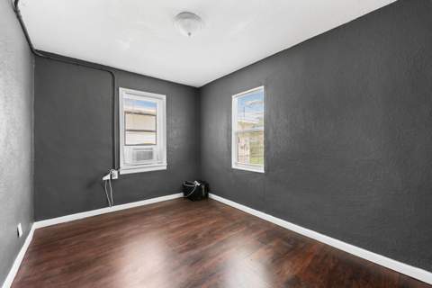 649 W 10th Street, Riviera Beach FL - photo 14 of 15