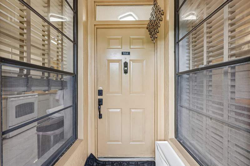 2 bedroom Condominium at 5718 Coral Lake Drive #206, Coral Gate II Condo, Margate — photo 2