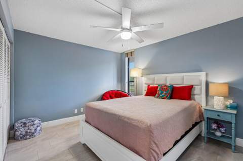 5718 Coral Lake Drive #206, Margate FL - photo 22 of 31