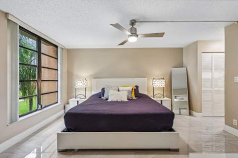 5718 Coral Lake Drive #206, Margate FL - photo 14 of 31