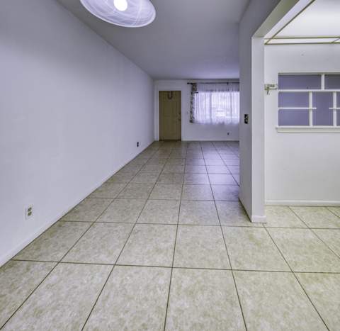 3240 Lake Osborne Drive #109, Lake Worth Beach FL - photo 12 of 20