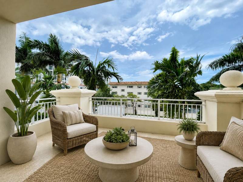 1 bedroom Condominium at 99 SE Mizner Boulevard #311, Palmetto Place Condo, Boca Raton — photo 2