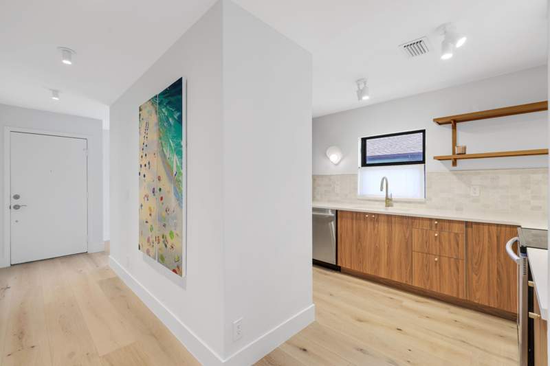 2 bedroom Condominium at 13921 Royal Palm Court #B, Palm Greens At Villa Del Ray Condo II, Delray Beach — photo 3