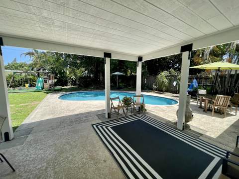 415 Beacon Street, Tequesta FL - photo 17 of 23