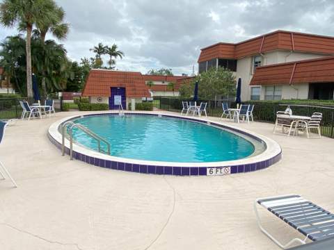 12011 Poinciana Boulevard #202, Royal Palm Beach FL - photo 22 of 37