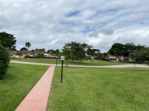 12011 Poinciana Boulevard #202, Royal Palm Beach FL - photo 23 of 37