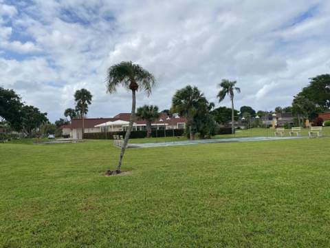 12011 Poinciana Boulevard #202, Royal Palm Beach FL - photo 24 of 37