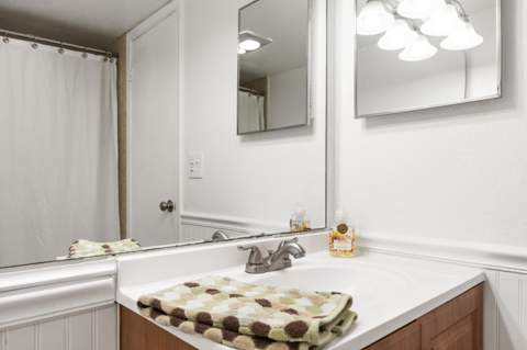 4851 NW 21st Street #203, Lauderhill FL - photo 10 of 26