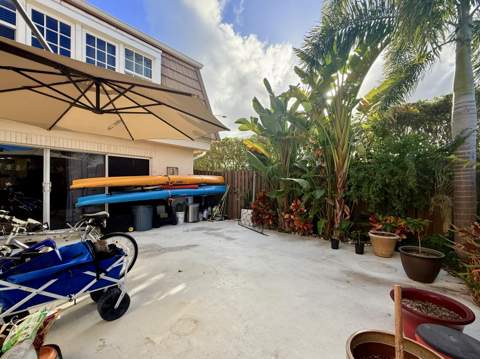 11584 Winchester Drive, Palm Beach Gardens FL - photo 14 of 17