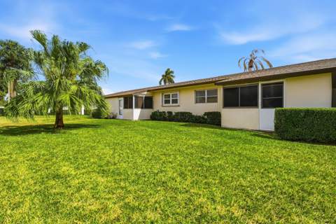 2965 Ashley Drive #C, West Palm Beach FL - photo 21 of 32