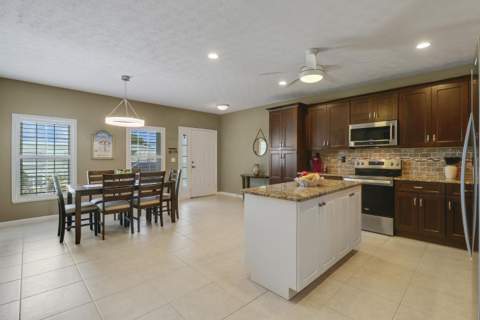 2129 SE Wild Meadow Circle, Port St. Lucie FL - photo 10 of 49