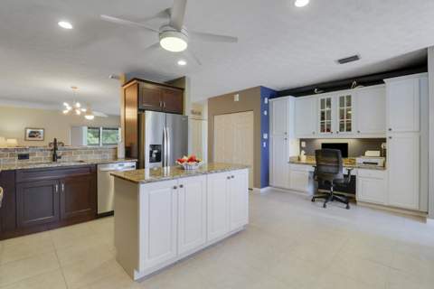 2129 SE Wild Meadow Circle, Port St. Lucie FL - photo 15 of 49