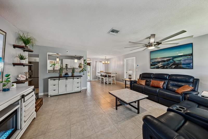 3 bedroom Single Family Residence at 1419 SE 1st Way, Fairlawn, Deerfield Beach — photo 3