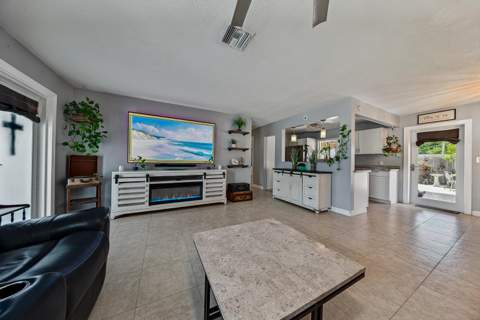 1419 SE 1st Way, Deerfield Beach FL - photo 7 of 36
