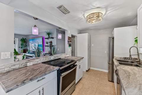 1419 SE 1st Way, Deerfield Beach FL - photo 12 of 36