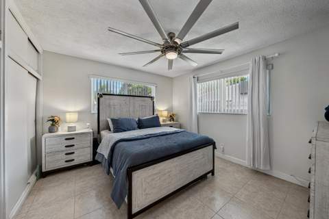 1419 SE 1st Way, Deerfield Beach FL - photo 17 of 36