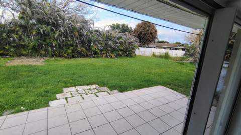884 SE Solaz Avenue, Port St. Lucie FL - photo 10 of 10