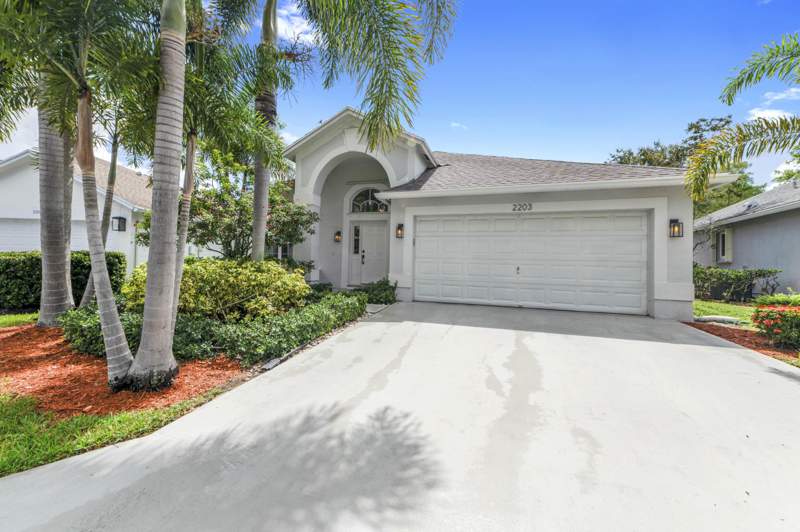 3 bedroom Single Family Residence at 2203 Soundings Court, River Bridge, Greenacres — photo 3