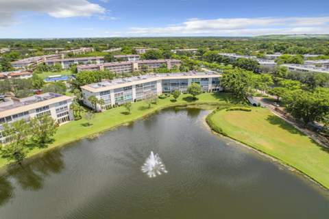 3205 Portofino Point #B4, Coconut Creek FL - photo 20 of 33