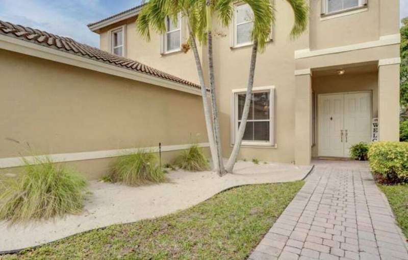 4 bedroom Single Family Residence at 5012 Victoria Circle, Briger Pars B, E And F, West Palm Beach — photo 5