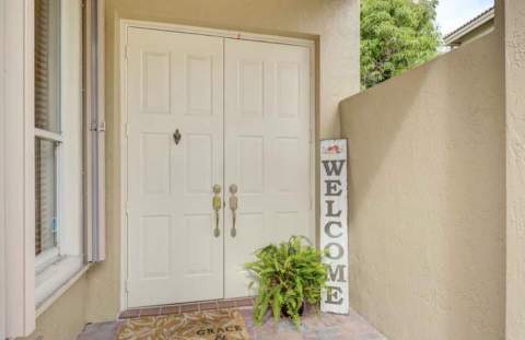 5012 Victoria Circle, West Palm Beach FL - photo 6 of 58