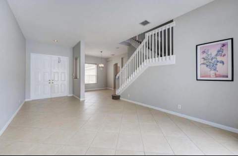 5012 Victoria Circle, West Palm Beach FL - photo 9 of 58