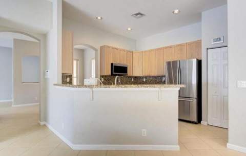 5012 Victoria Circle, West Palm Beach FL - photo 12 of 58