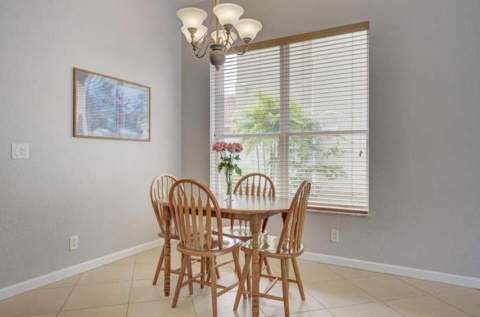 5012 Victoria Circle, West Palm Beach FL - photo 15 of 58