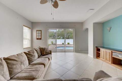 5012 Victoria Circle, West Palm Beach FL - photo 17 of 58