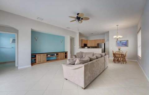 5012 Victoria Circle, West Palm Beach FL - photo 18 of 58