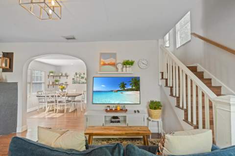 820 29th Street, West Palm Beach FL - photo 8 of 44