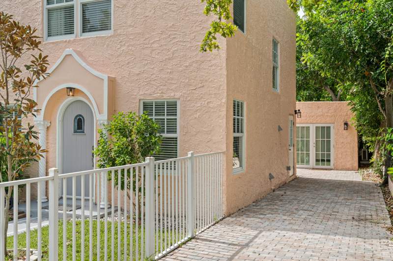 3 bedroom Single Family Residence at 820 29th Street, Northwood Add, West Palm Beach — photo 3