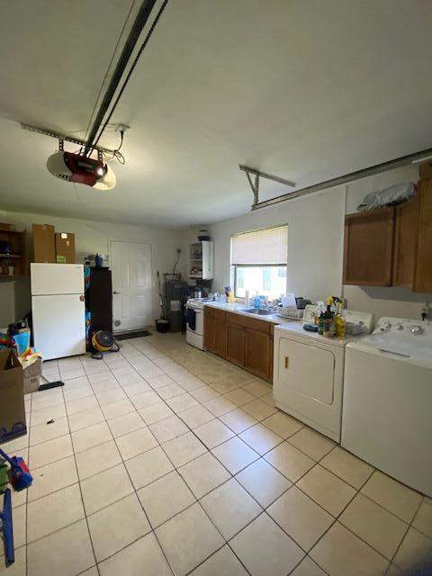 1701 Woodbridge Lakes Circle, West Palm Beach FL - photo 19 of 23