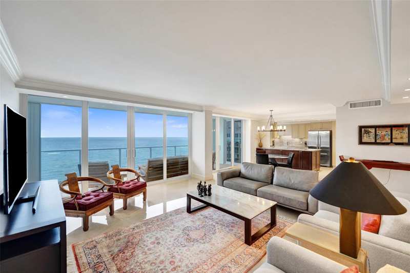 2 bedroom Condominium at 4300 N Ocean Boulevard #Phb, Plaza East Condo, Fort Lauderdale — photo 1