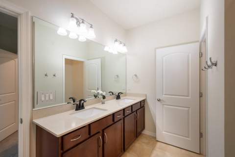 4486 Appleton Circle, Oakland Park FL - photo 19 of 32