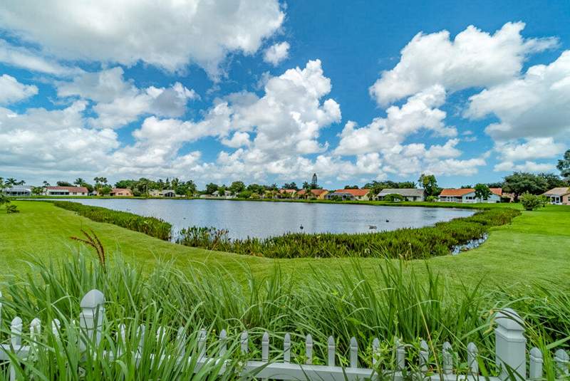4 bedroom Single Family Residence at 10850 Paso Fino Drive, Farmington Estates, Lake Worth — photo 5