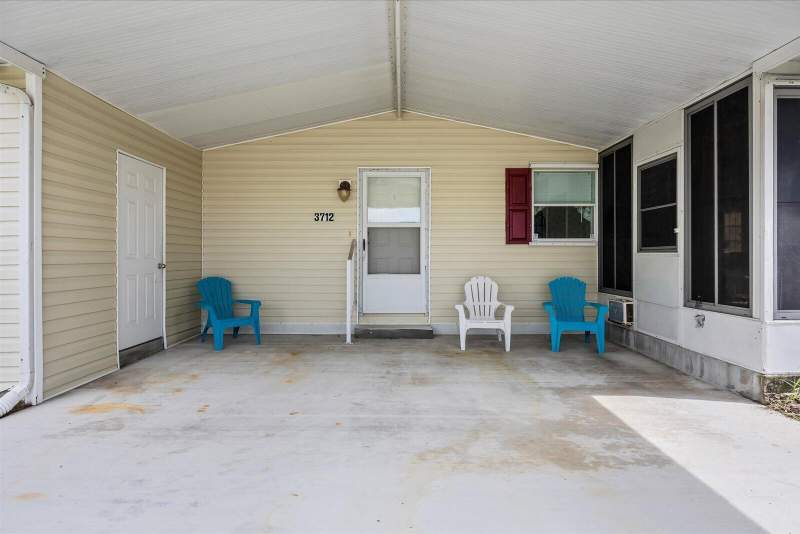 2 bedroom Manufactured Home at 3712 Crabapple Drive, Savanna Club Plat Phase Three, Port St. Lucie — photo 3