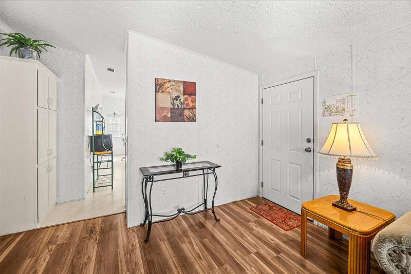 2 bedroom Manufactured Home at 3712 Crabapple Drive, Savanna Club Plat Phase Three, Port St. Lucie — photo 5