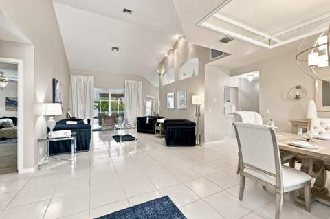 20369 Hacienda Court, Boca Raton FL - photo 7 of 68