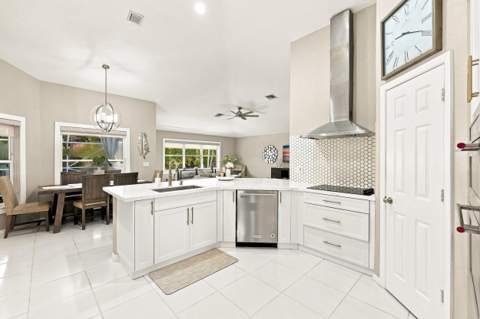 20369 Hacienda Court, Boca Raton FL - photo 18 of 68