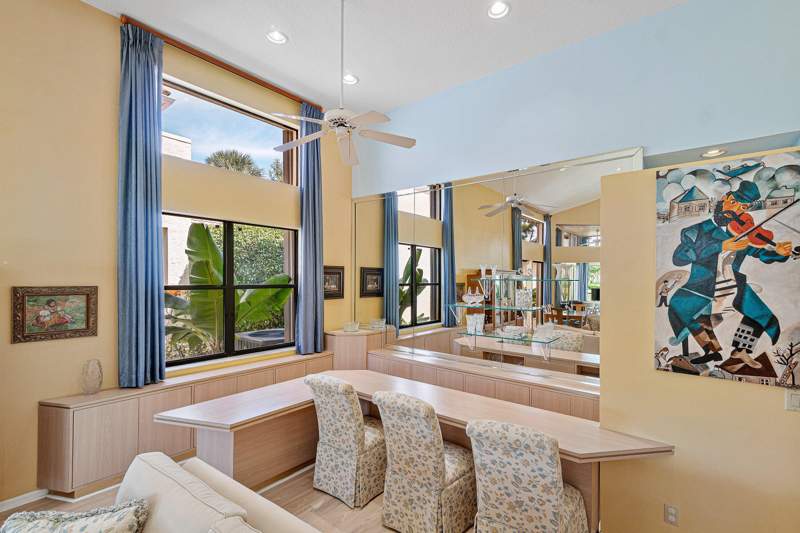3 bedroom Single Family Residence at 17045 Ryton Lane, HAMPTON COURT / POLO CLUB, Boca Raton — photo 5