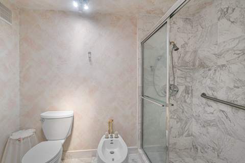 17045 Ryton Lane, Boca Raton FL - photo 17 of 55